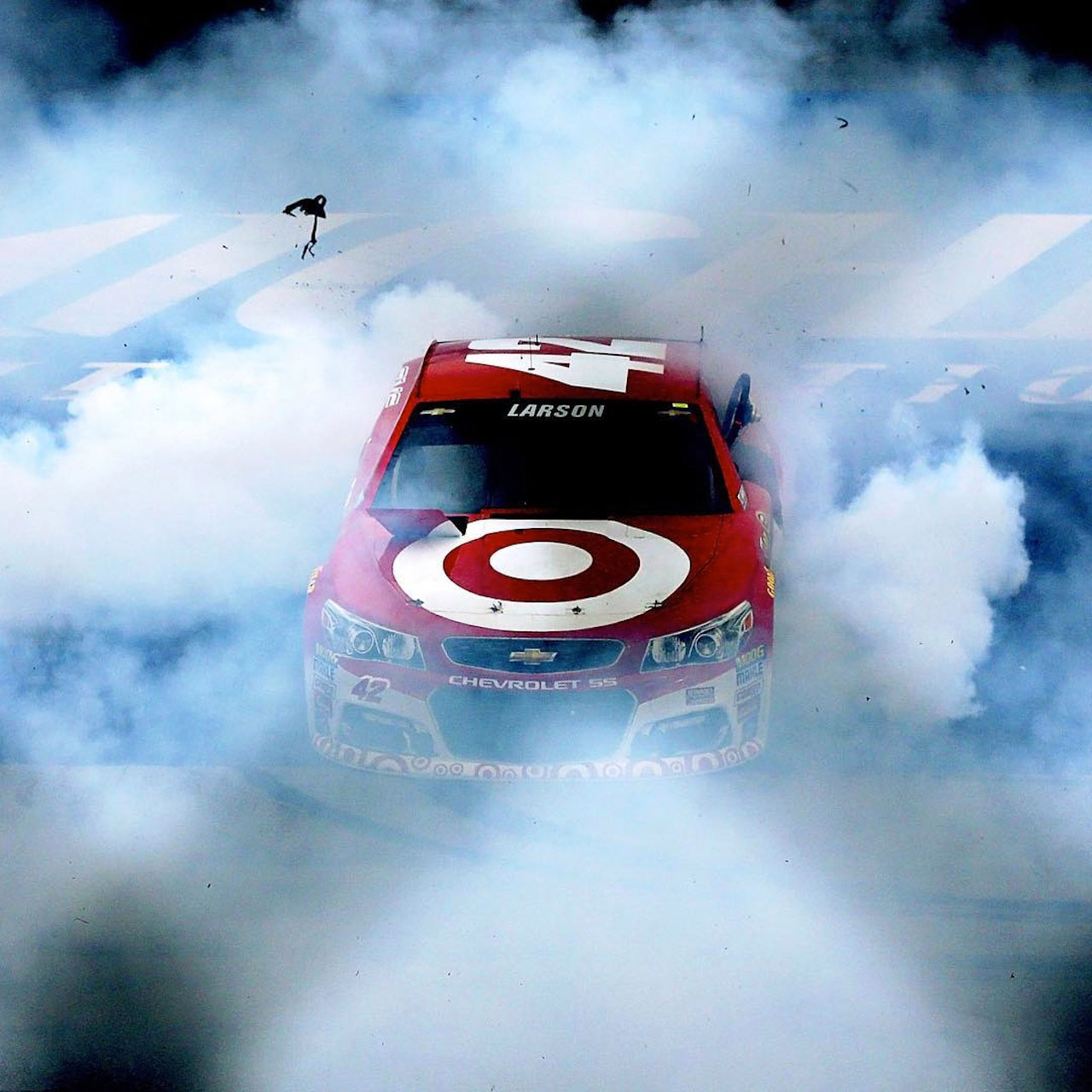 Kyle larson wins michigan