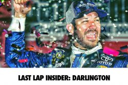 Last lap insider martin truex jr win darlington