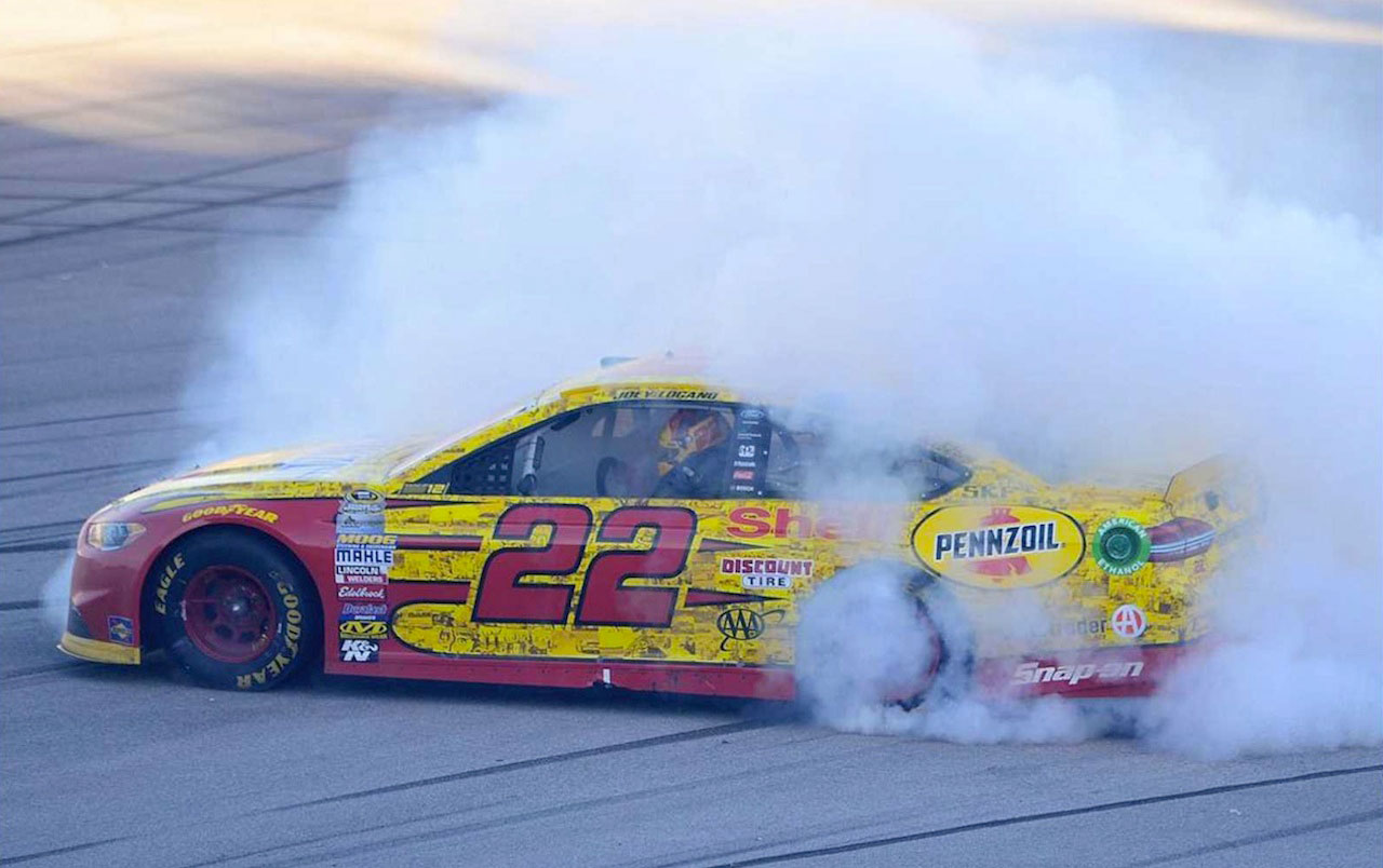 Nascar joey logano 22 win