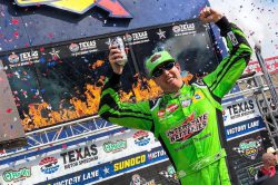 Kyle busch texas motor speedway win