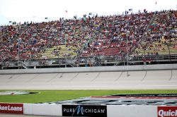 Nascar michigan international speedway 2015